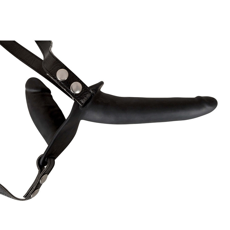 Double penetration strap-on + harness 