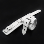 Hvide elegante SM-handcuffs 