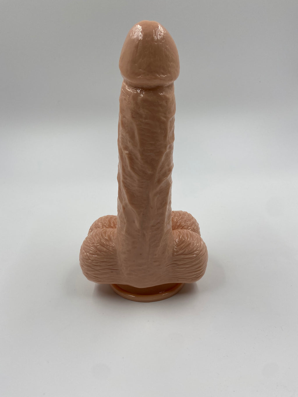 Realistiske dobbelte dildoer til et hul.